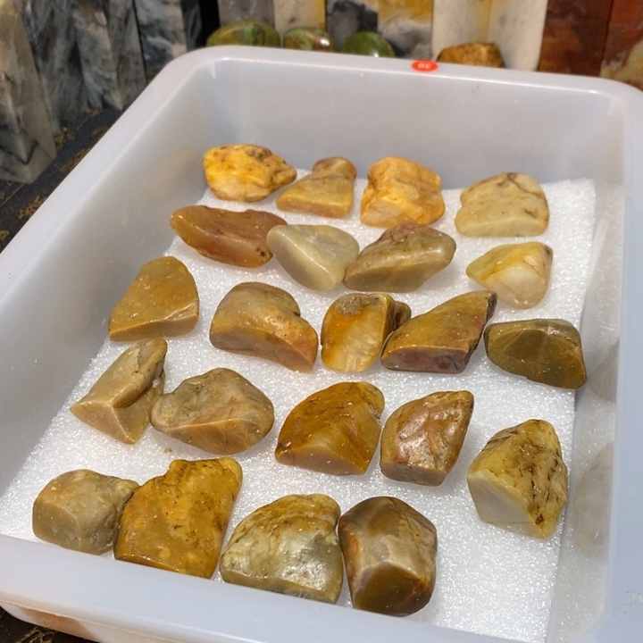 昌化鸡血石印章石