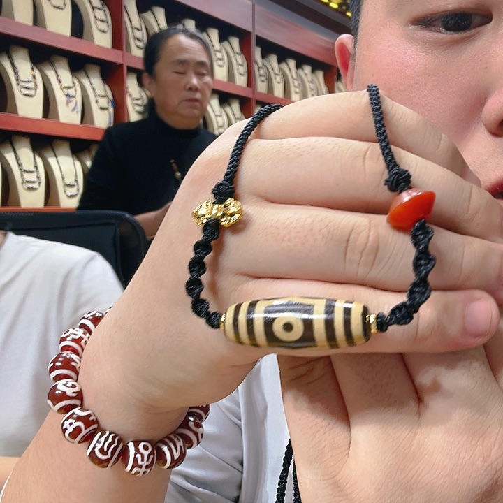 未镶嵌玛瑙/玉髓珠宝奇石