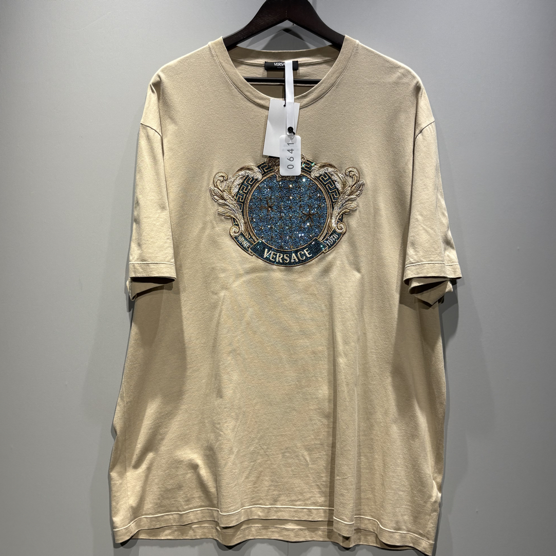 未使用 VERSACE/范思哲 SS25主线美杜莎亮片短袖/99新/5xl/0641