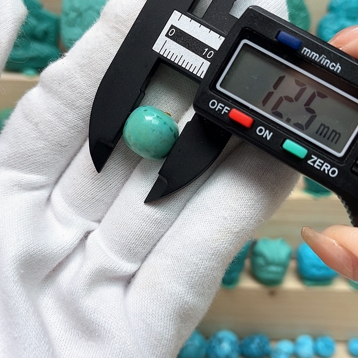 绿松石珠宝未镶嵌