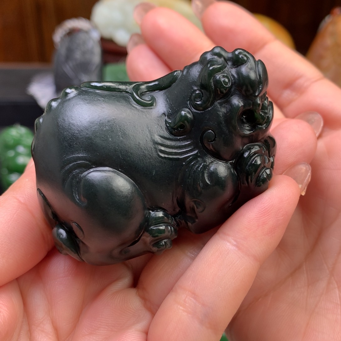 和田玉挂件未镶嵌