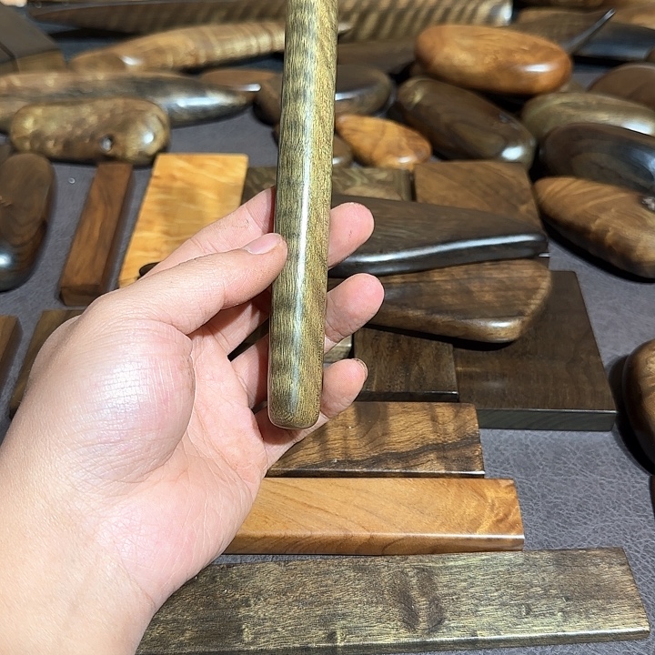 听***堂木质直播间一物一拍截图