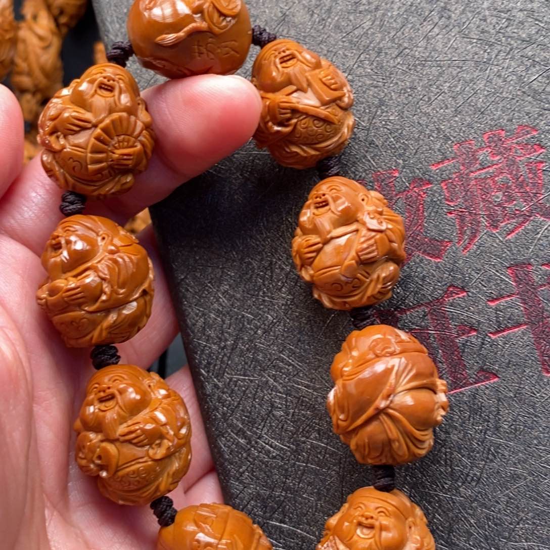 橄榄核手串八方来财