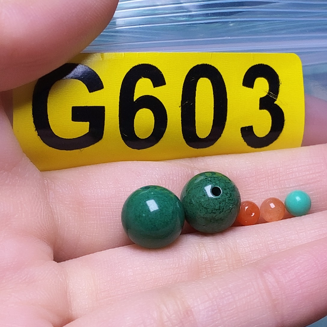 未镶嵌南红玛瑙珠宝奇石