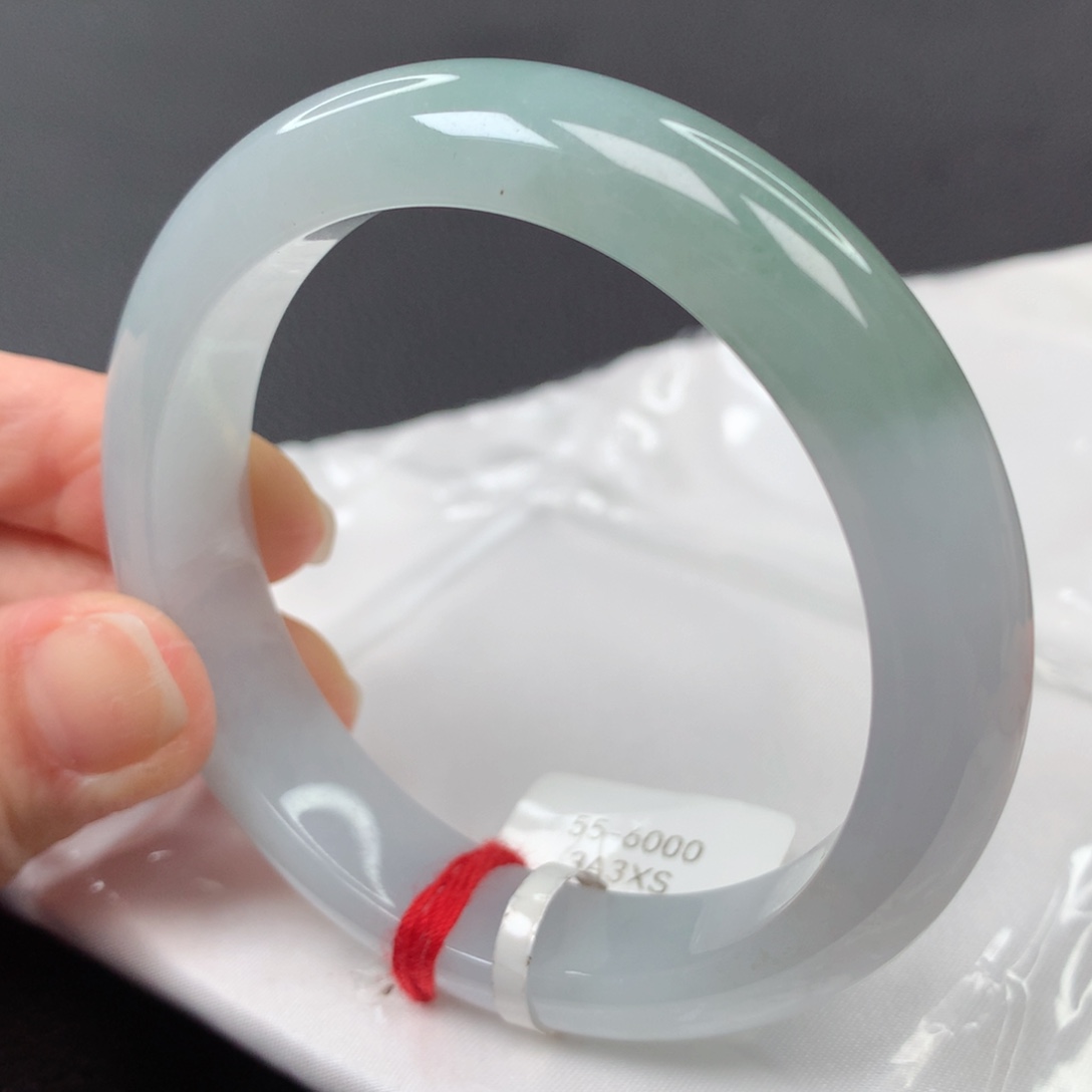 【闪购商品】翡翠手镯未镶嵌69号正圈