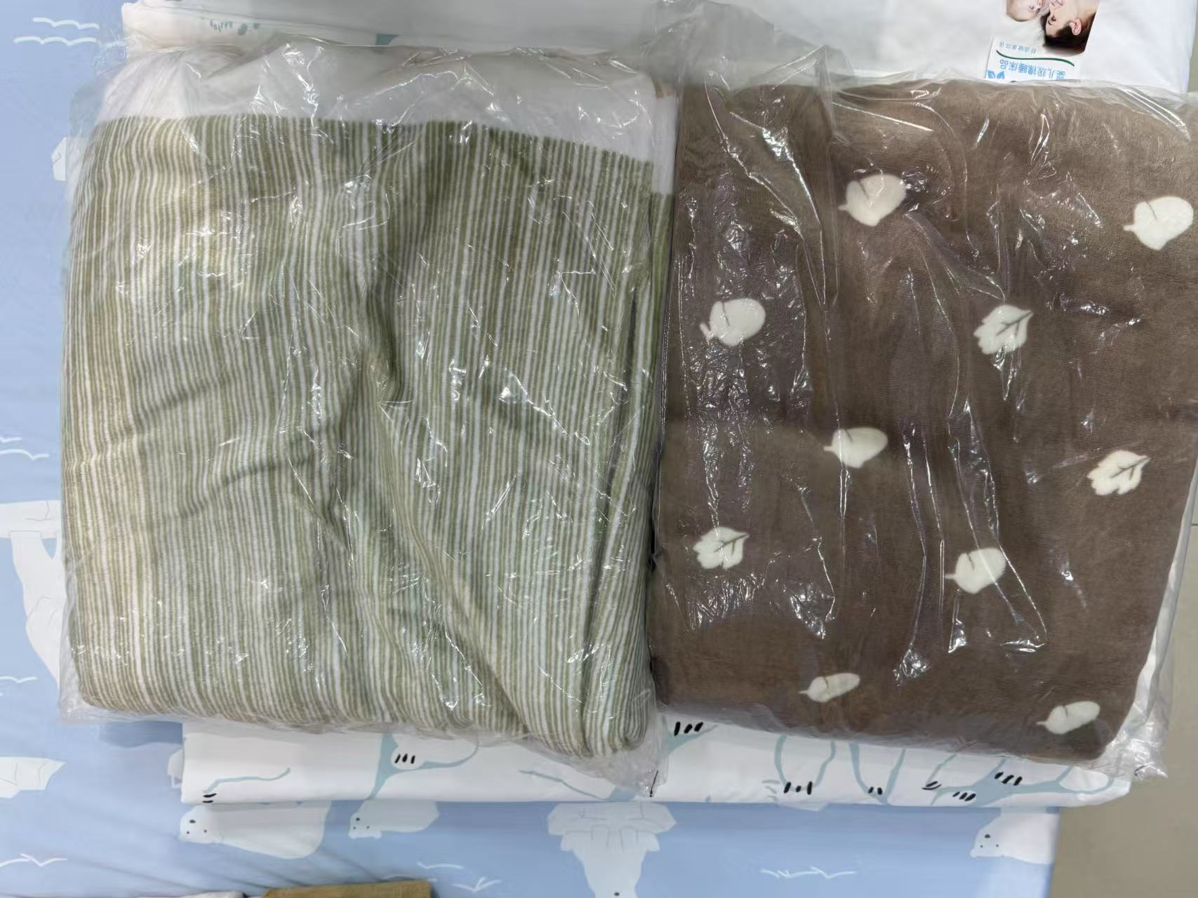 法莱绒床单200✕230小树叶柔软薄款印花