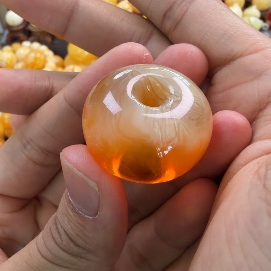 琥珀未镶嵌珠宝奇石12g