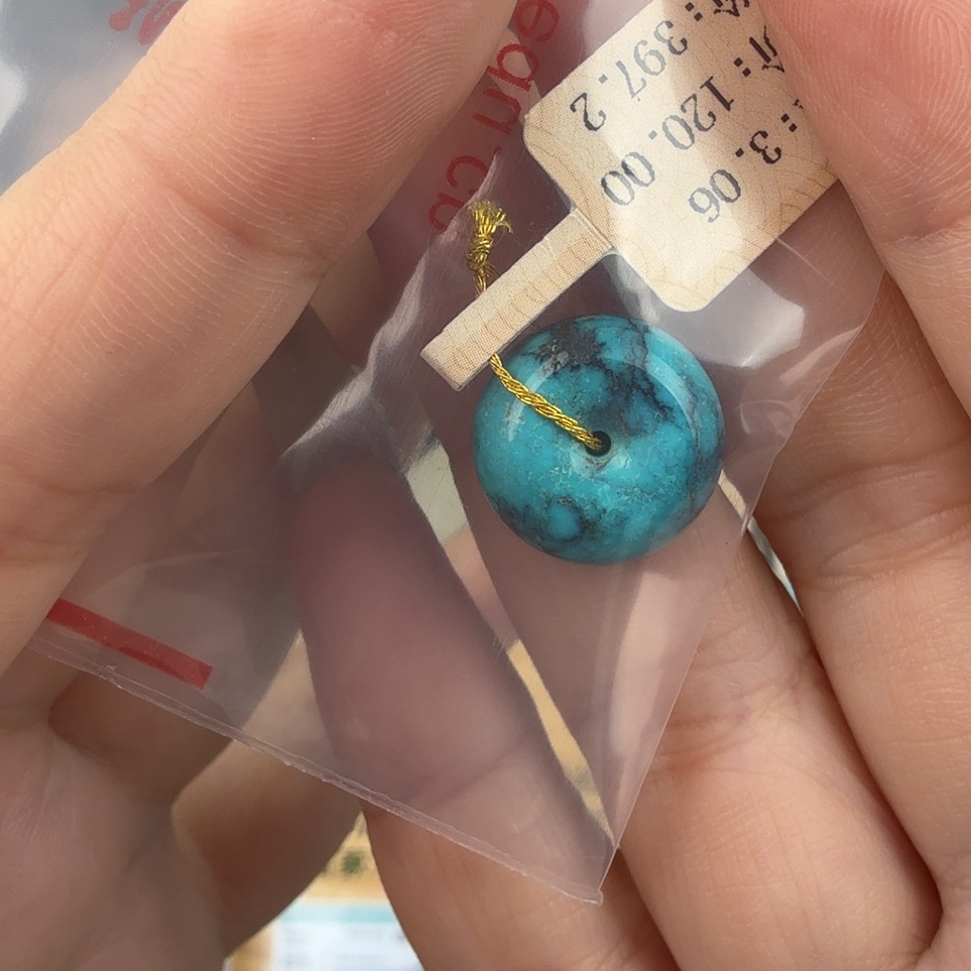 阿***兵绿松石未镶嵌珠宝奇石