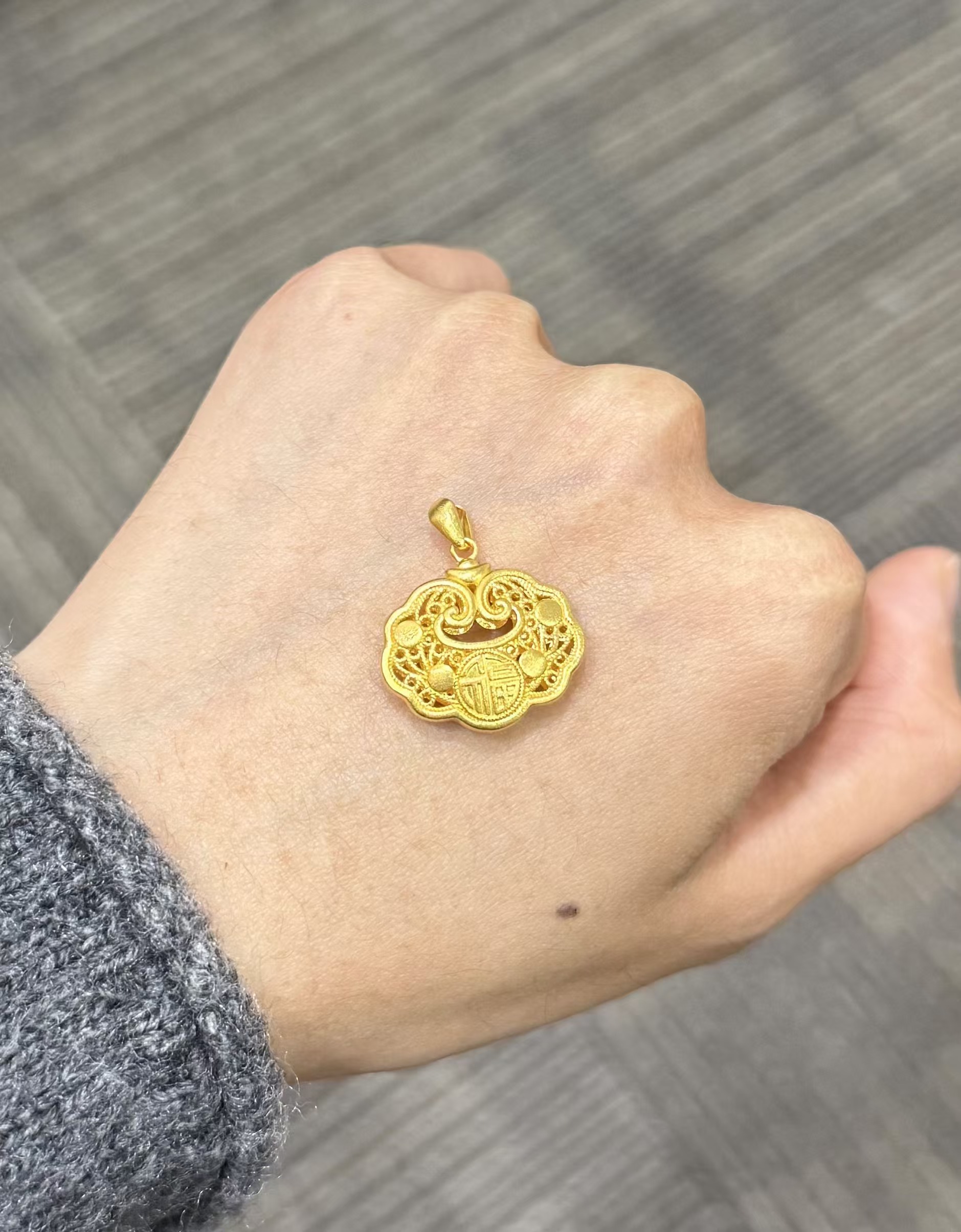 足金999 5G无提溜福锁包吊坠