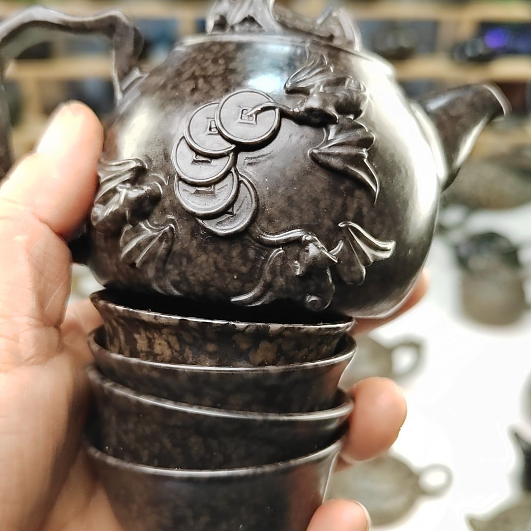 闫***军米粒玉黑金刚五福临门230毫升