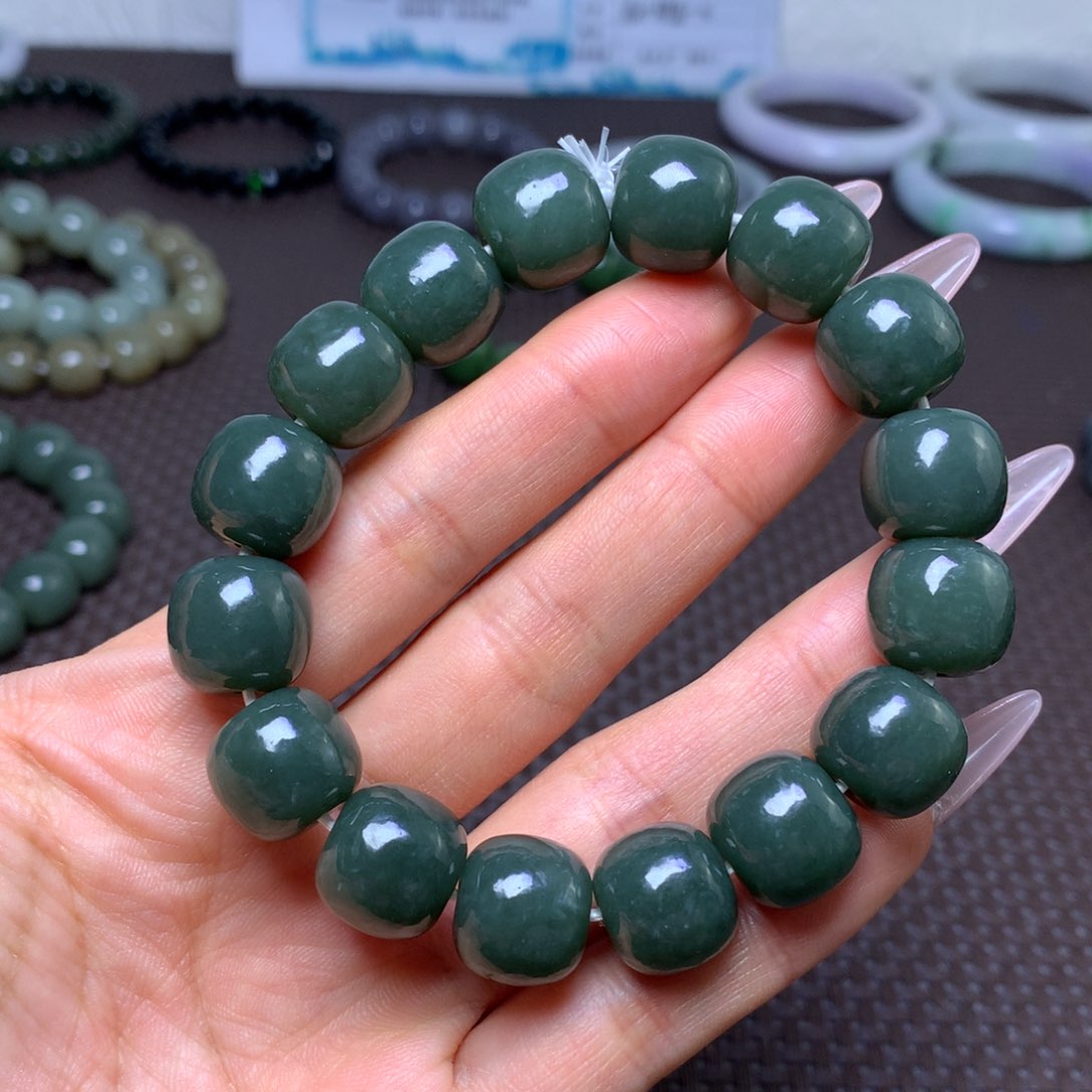 未镶嵌手串和田玉卡14