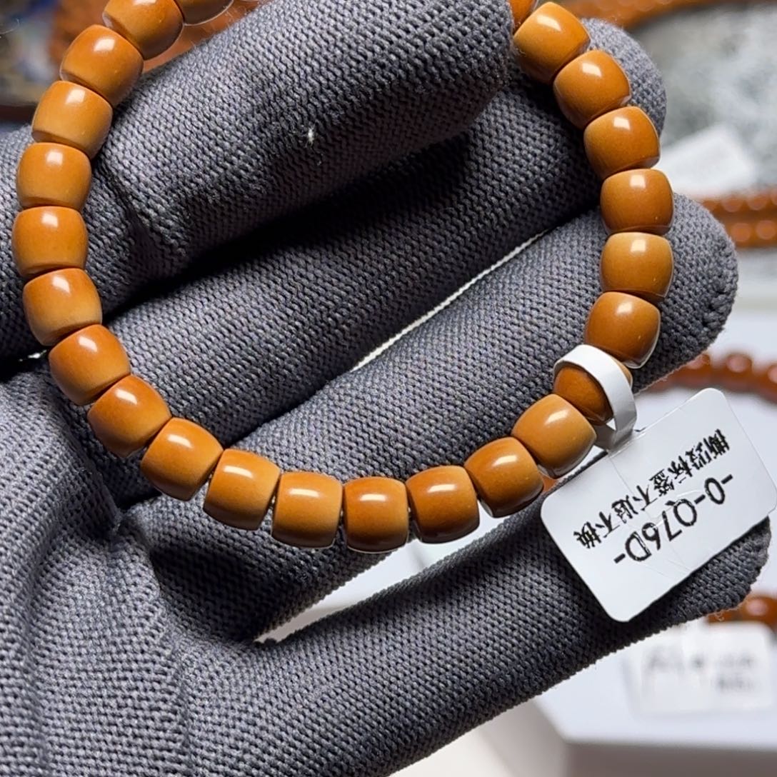 手串橄榄核清水核尖76福利