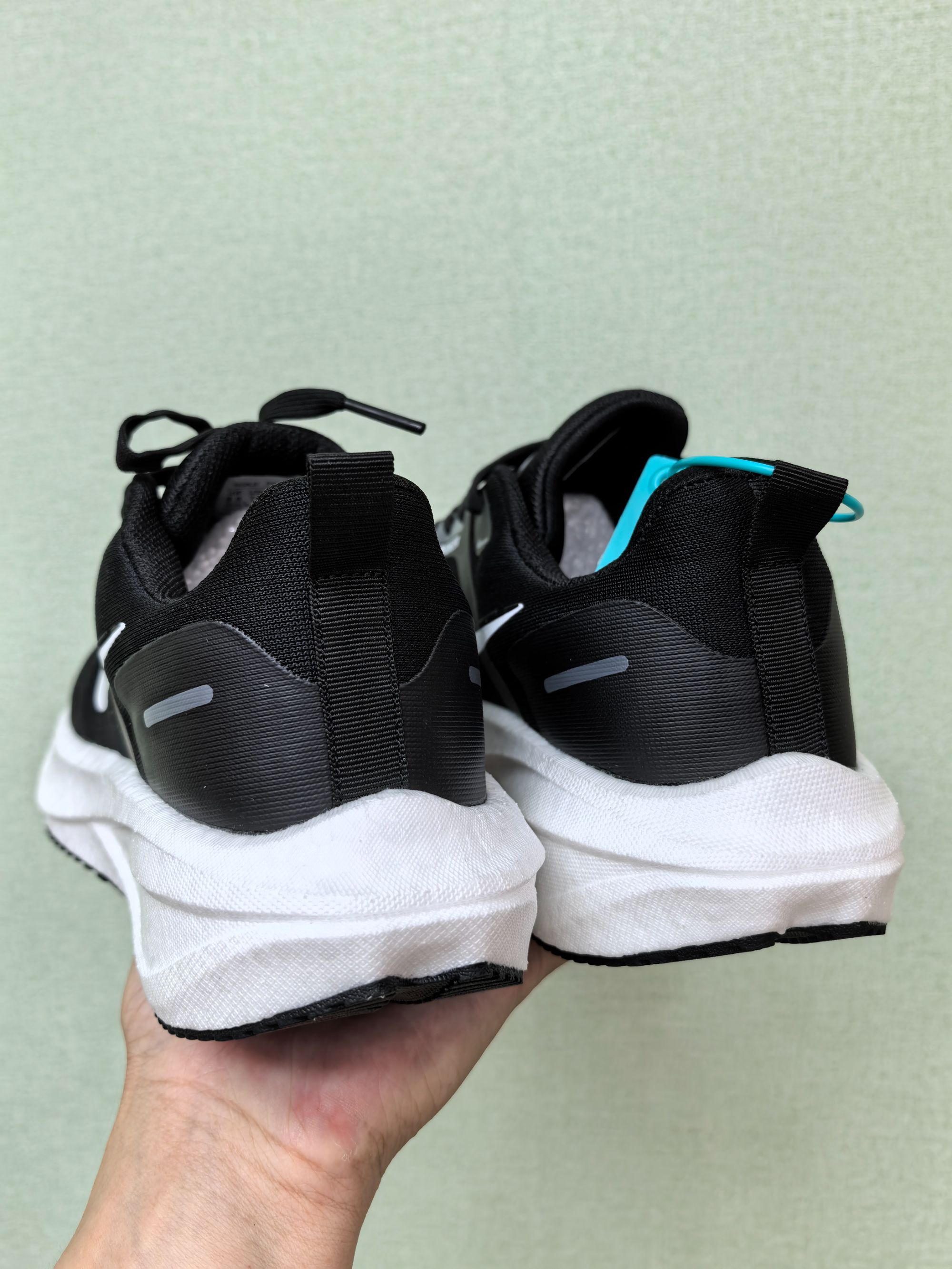 2025新款运动鞋跑鞋休闲百搭K