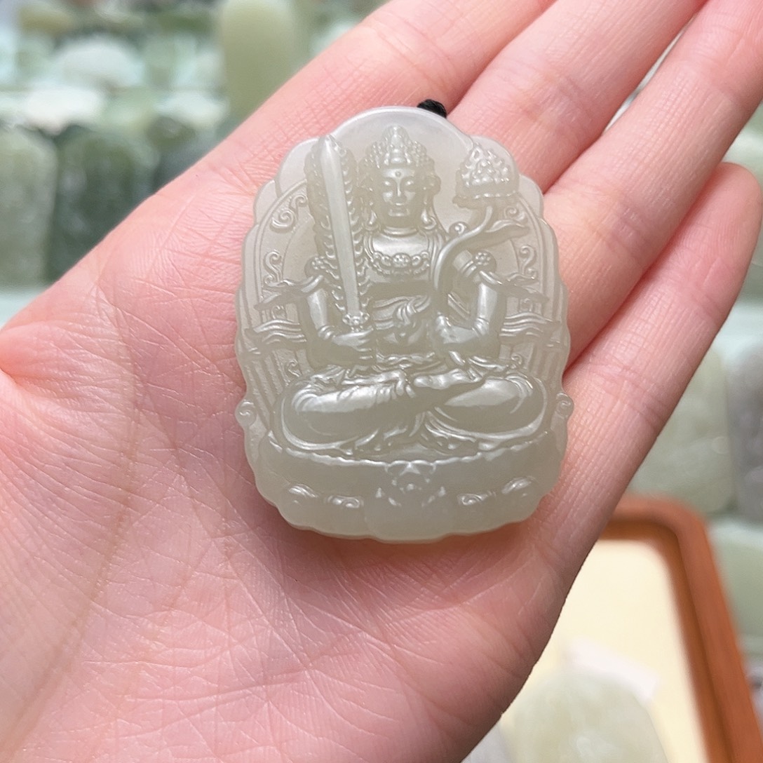 ^***生和田玉未镶嵌颈饰