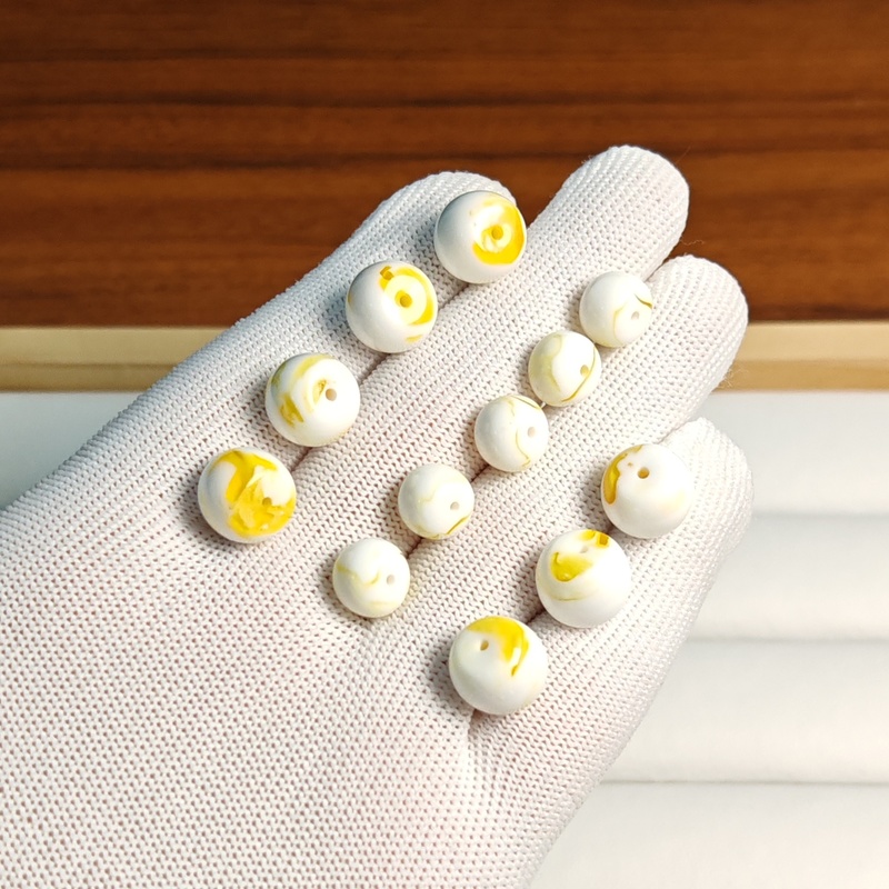 【二代优选】骨瓷白飘花老型珠散珠DIY配饰配件