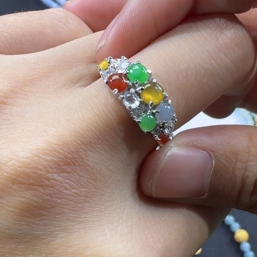 定制翡翠未镶嵌翡翠