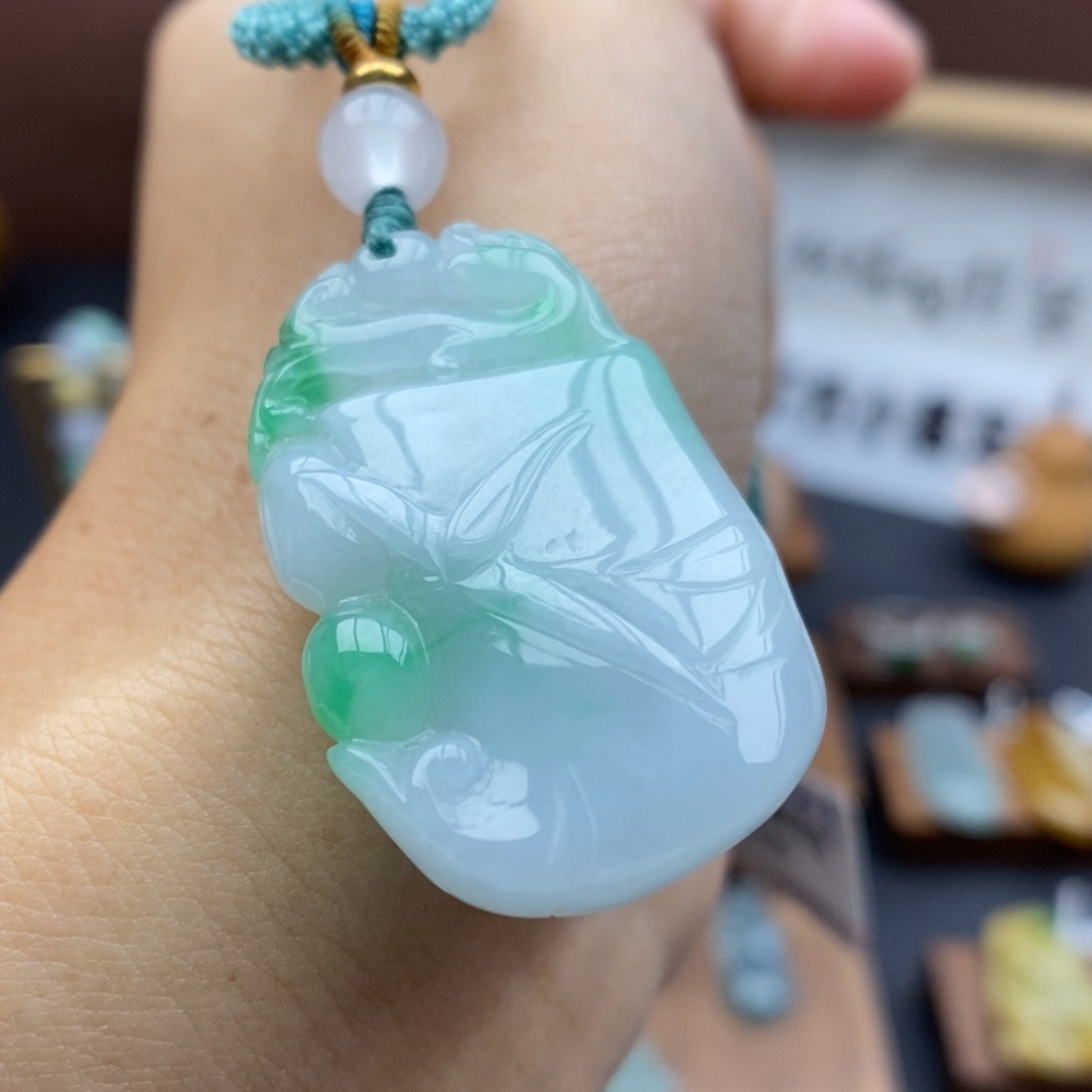 【闪购商品】颈饰未镶嵌翡翠58