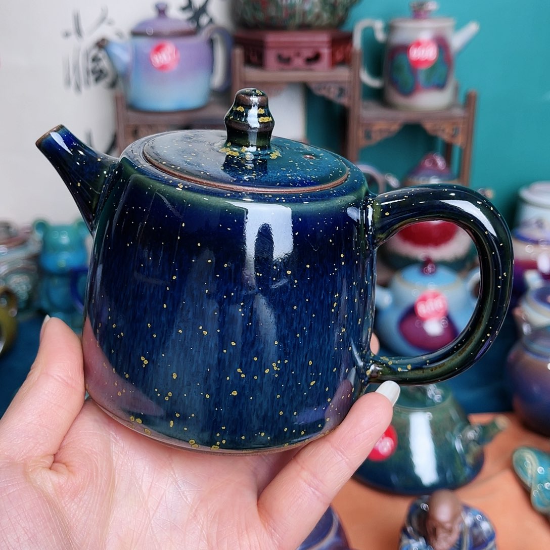 壶钧瓷艺术作品壶