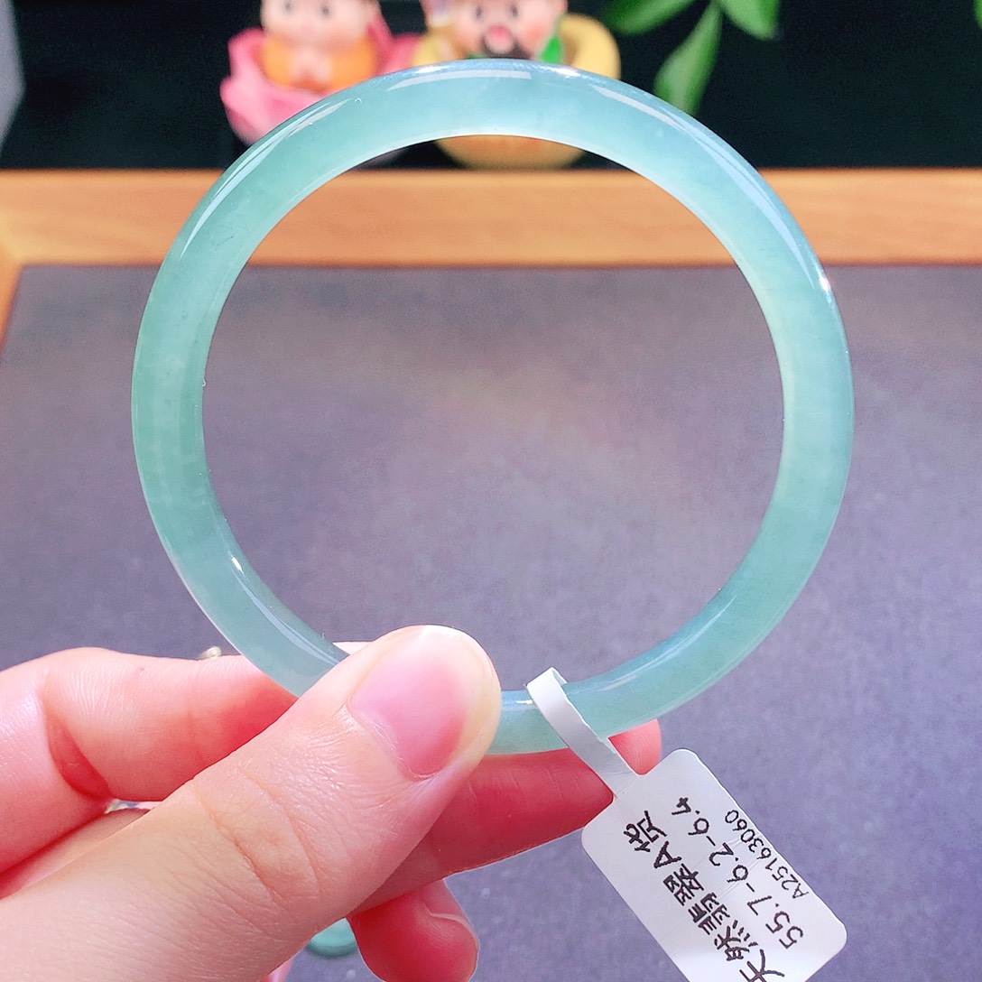 翡翠未镶嵌手镯天然翡翠