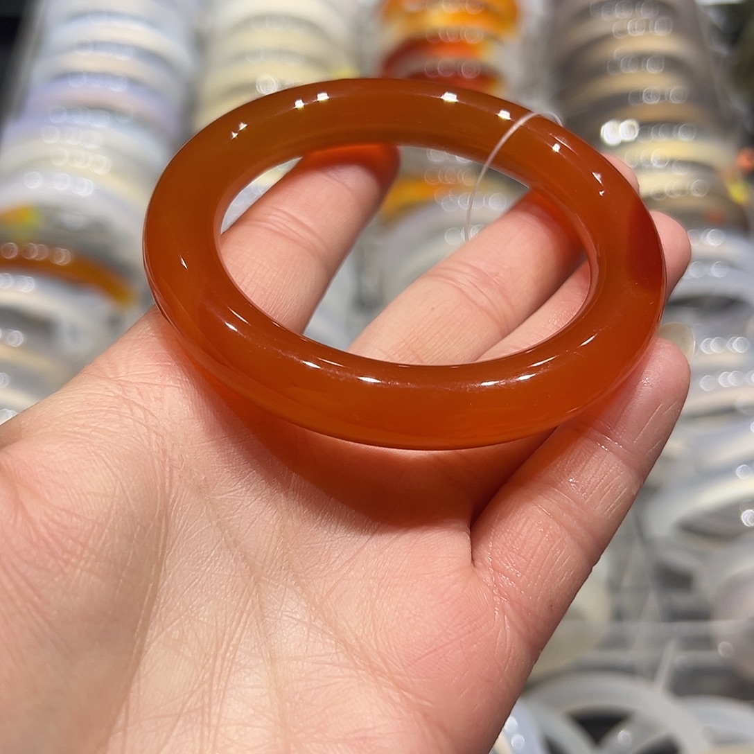 七***喜玛瑙/玉髓未镶嵌手镯