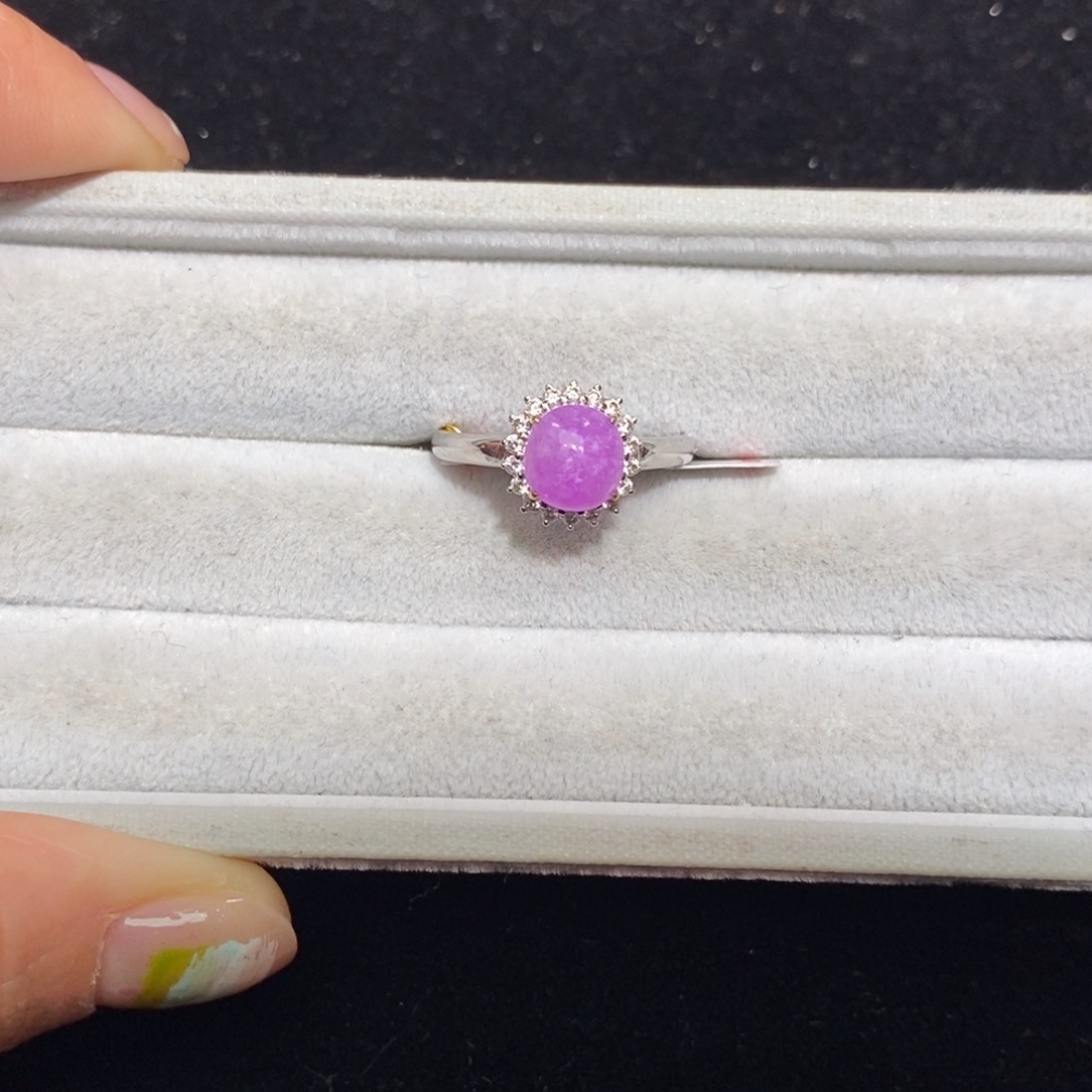 苏纪石（舒俱来）18K金镶嵌戒指