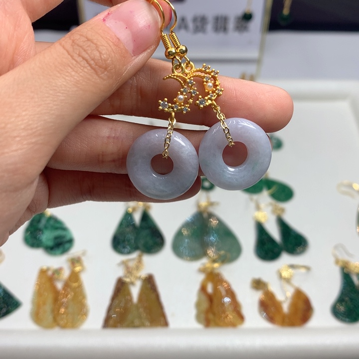 翡翠未镶嵌耳饰耳饰