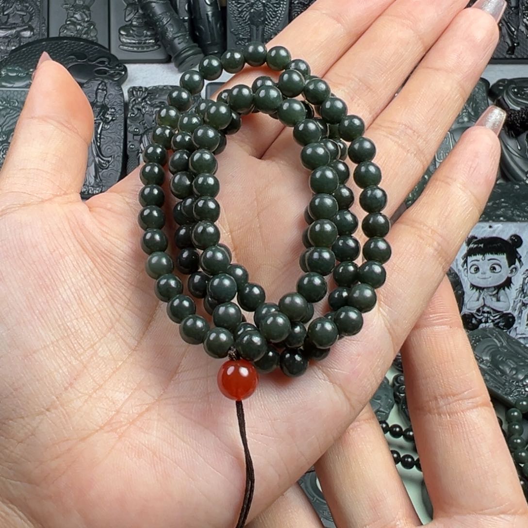 和田玉未镶嵌颈饰寒*