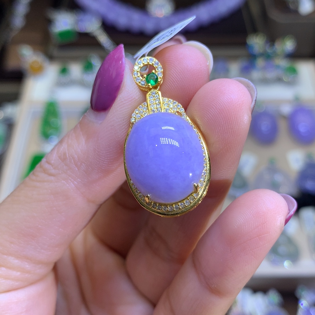 翡翠颈饰银S925镶嵌翡翠