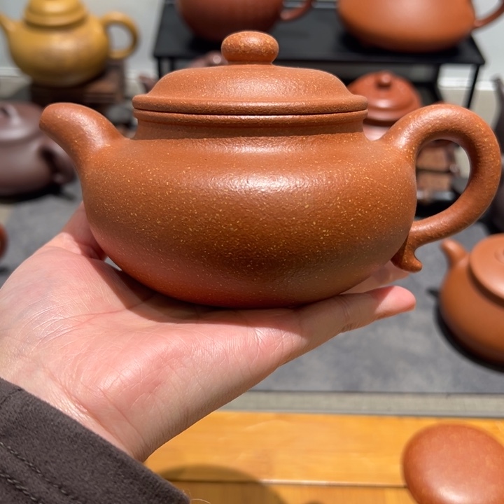 紫砂茶壶骑****弹宜兴黄龙山紫砂壶