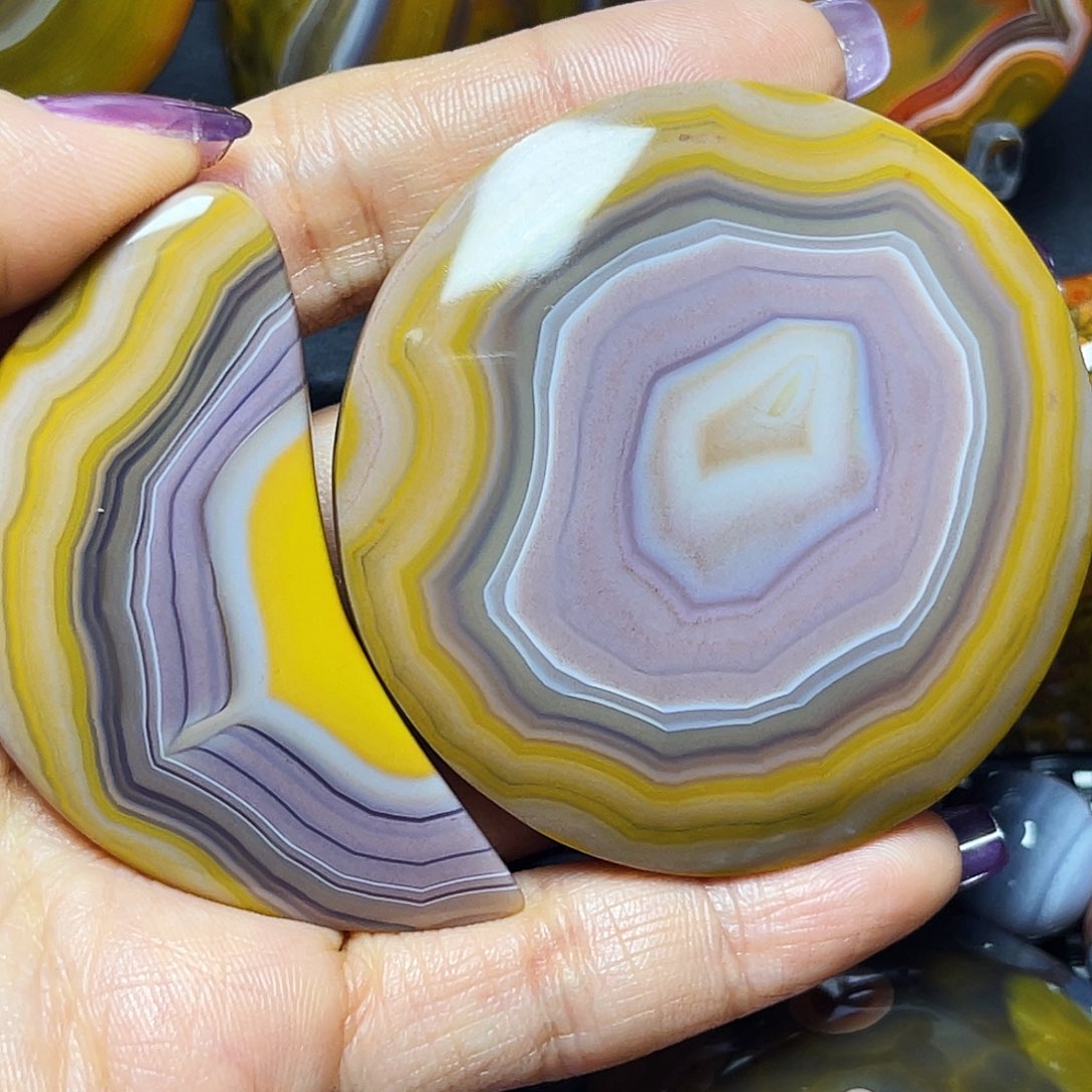 未镶嵌颈饰玛瑙/玉髓刘*豪