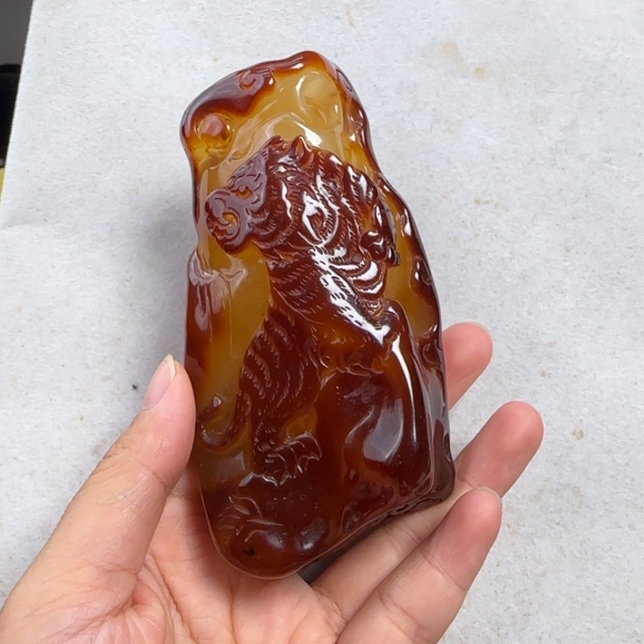 未镶嵌蜜蜡珠宝奇石