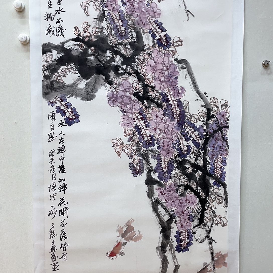 国画把门反锁门上一扇通往