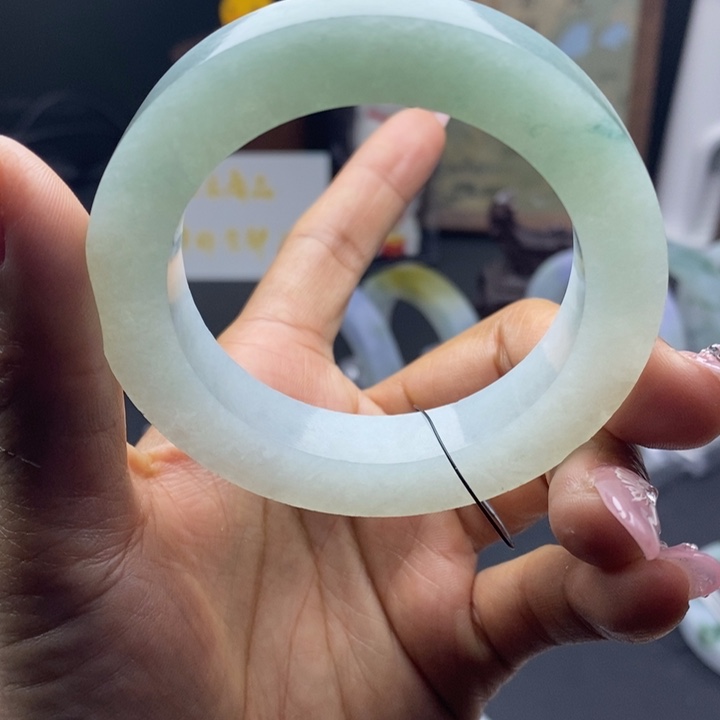 定制翡翠翡翠手镯未镶嵌