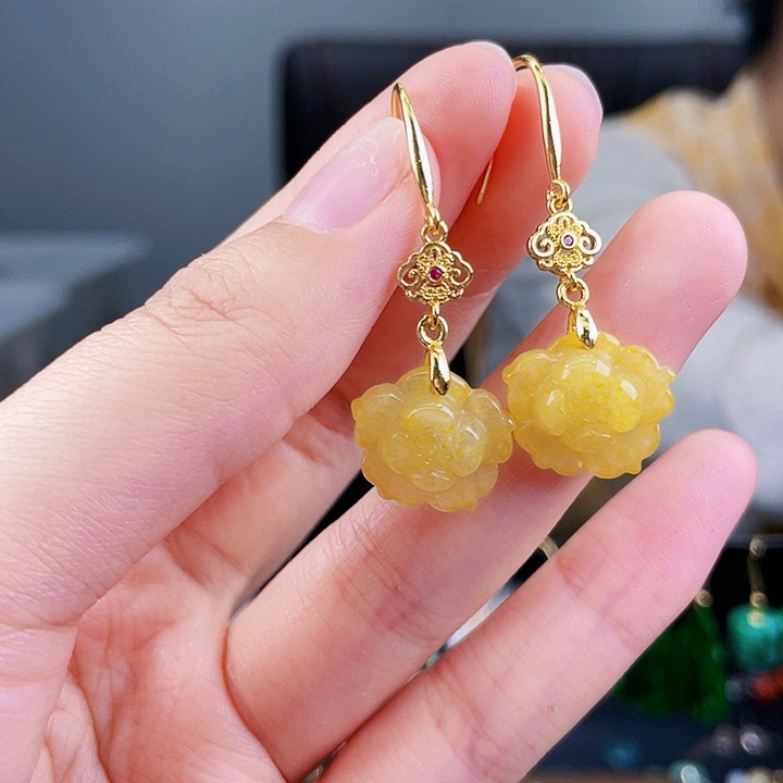 翡翠耳饰未镶嵌饰品