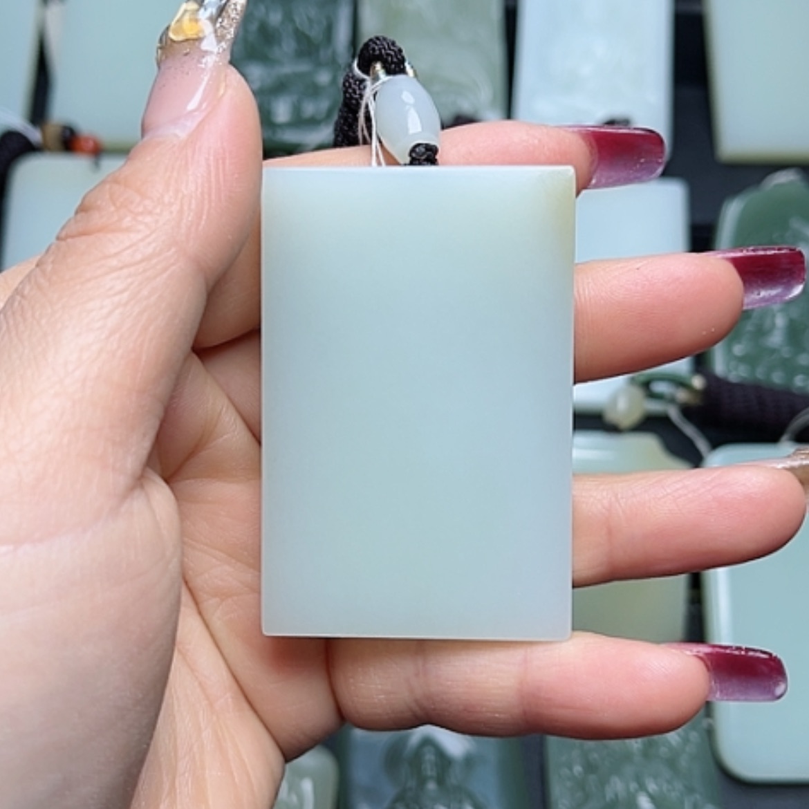 【闪购商品】和田玉颈饰未镶嵌还****憾