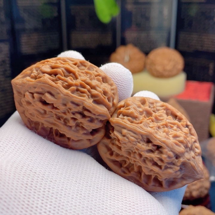 文玩核桃吊坠38老款鸡心