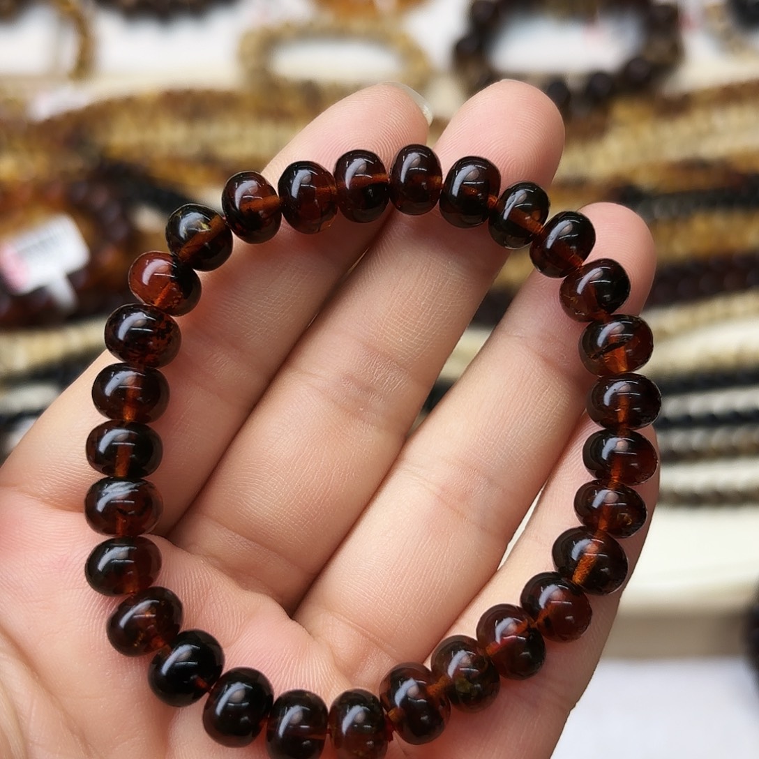 琥珀未镶嵌裸石八