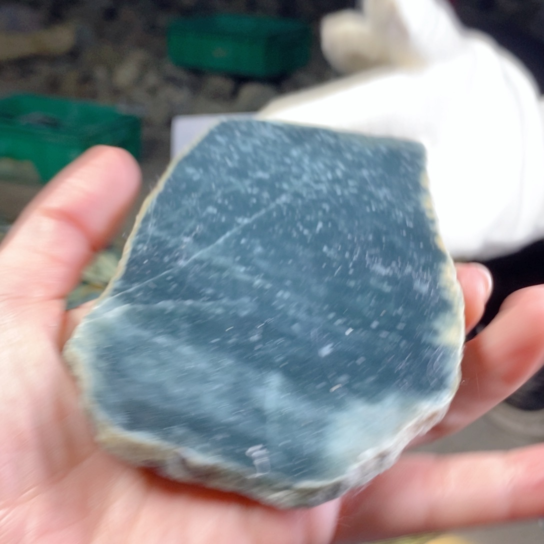 翡翠挂件未镶嵌翡翠原料02