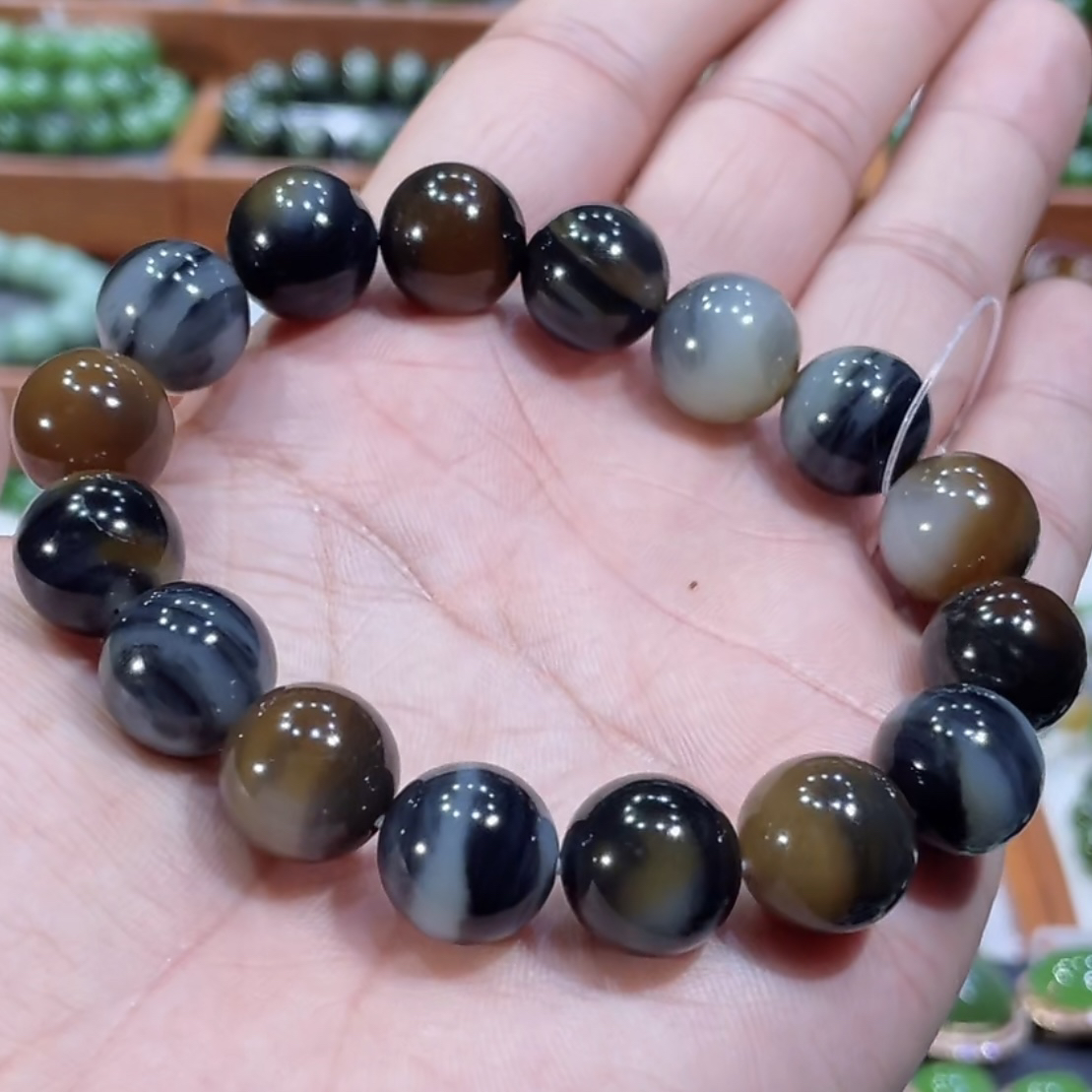 新疆和田玉若羌楼兰三色手串13mm