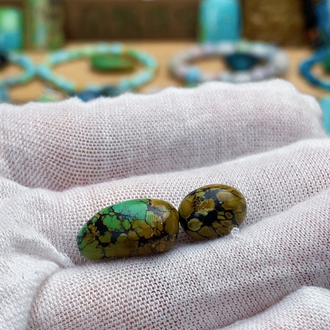 ****云定制绿松石玉华三彩