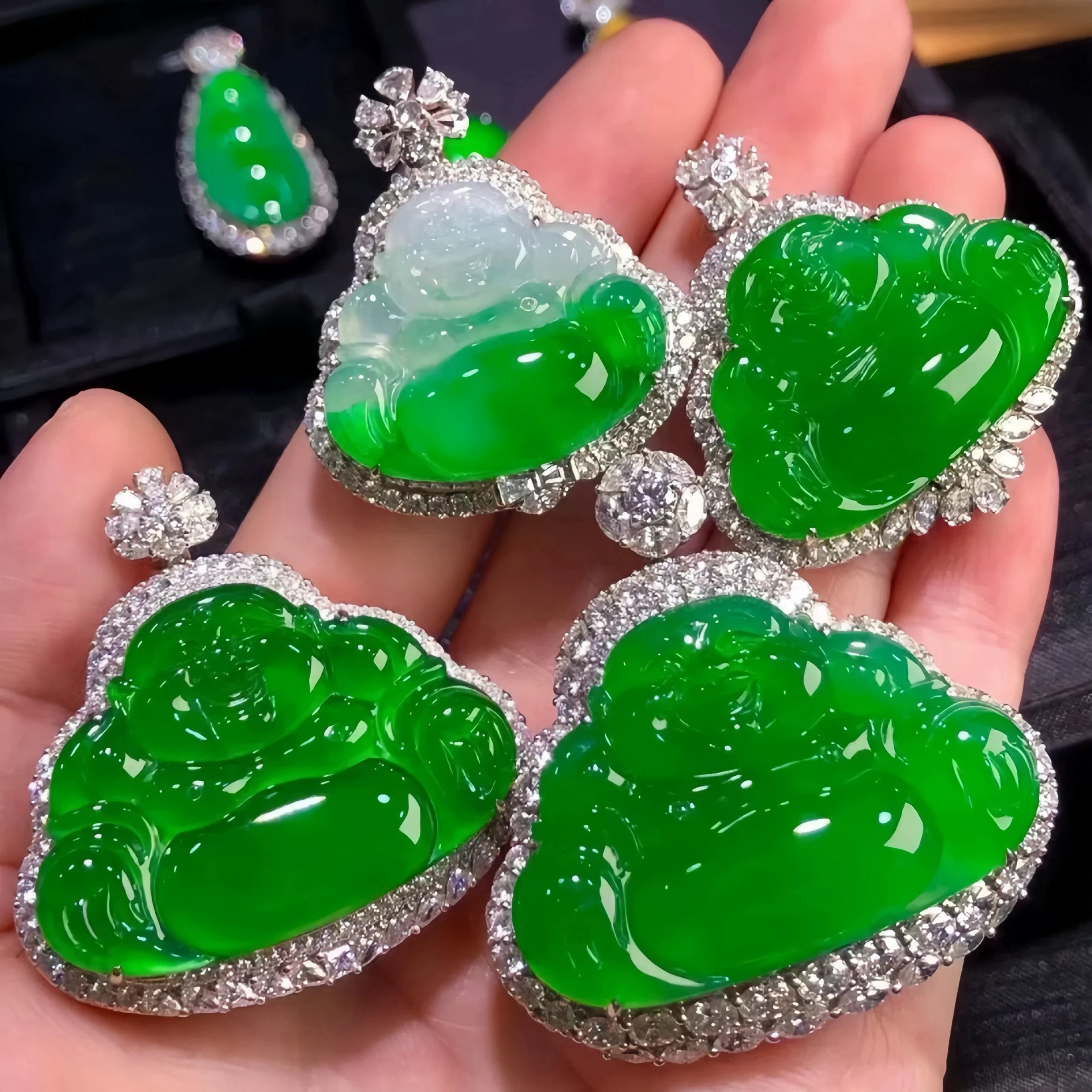 缅甸翡翠吊坠佛公观音平安扣吊坠挂件