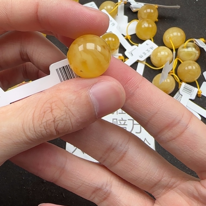 蜜蜡未镶嵌珠宝奇石天然315