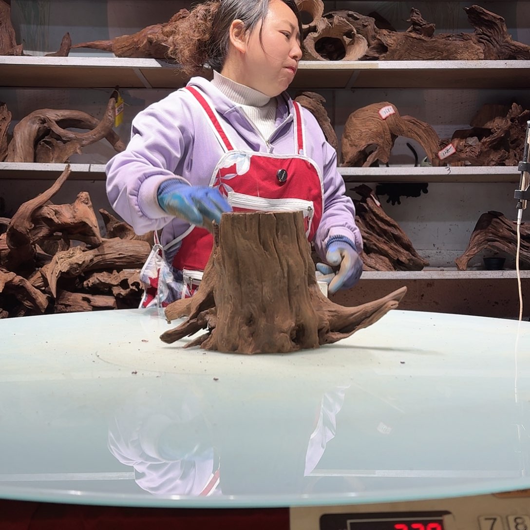 倍诸沉木不包损必褪色大**?0585