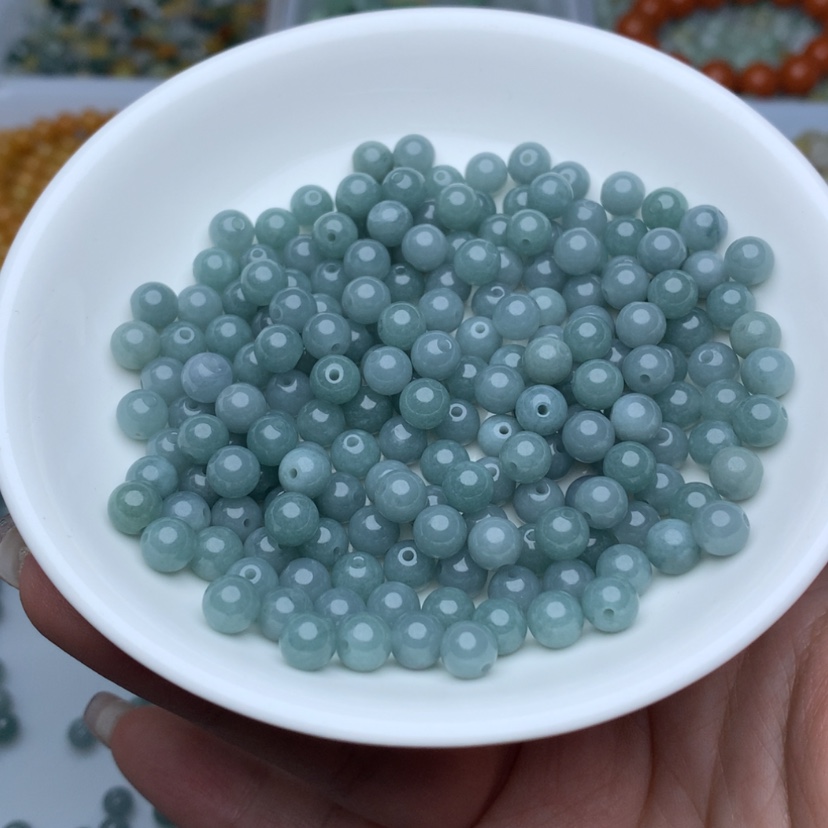 【闪购商品】翡翠手链未镶嵌卡6天空蓝50颗