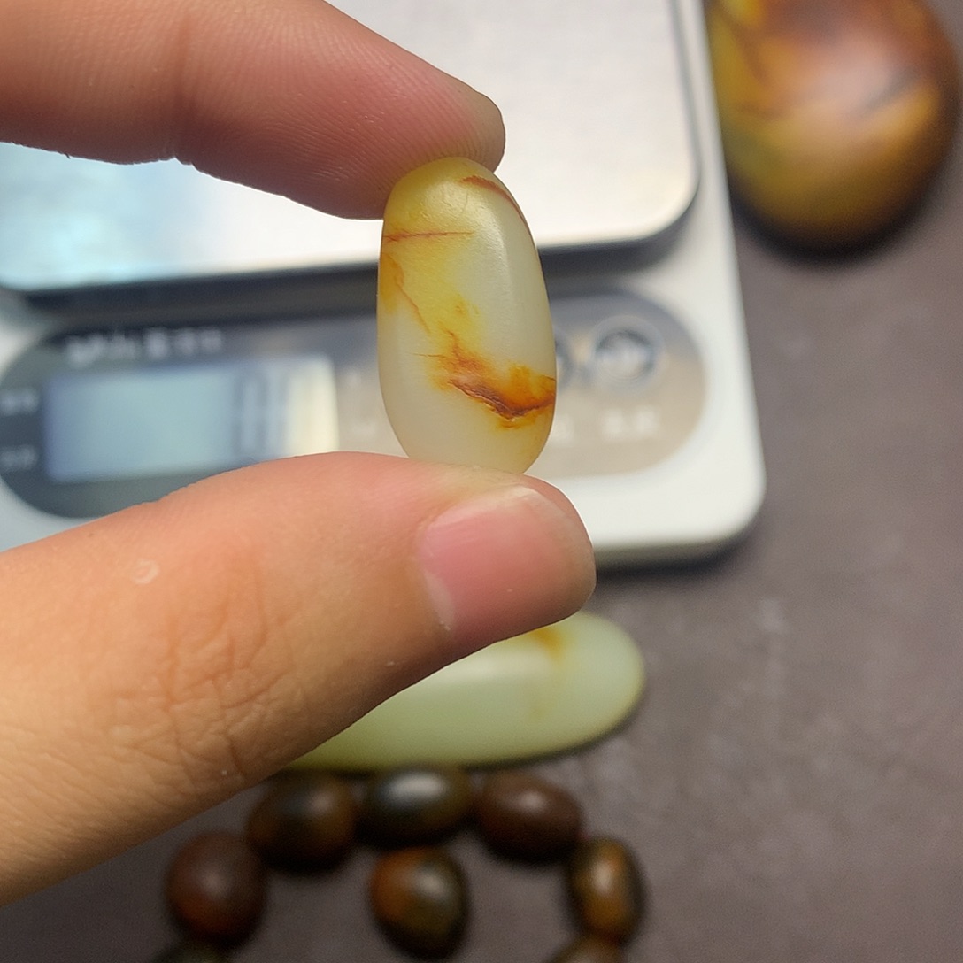 和田玉（糖玉）未镶嵌挂件