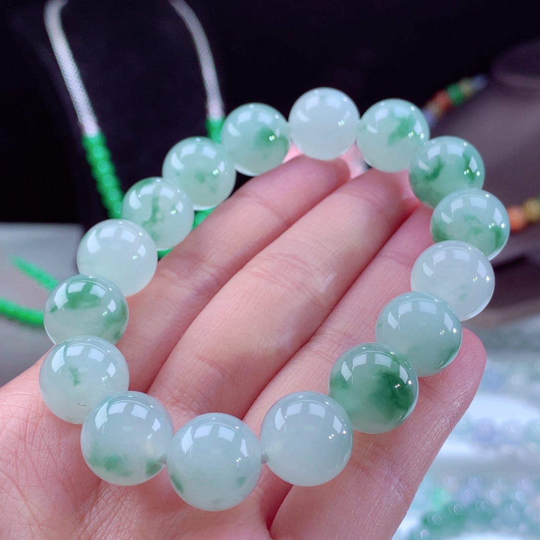 翡翠手链未镶嵌卡13mm
