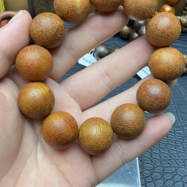 沉香沉香碎屑海南黄旗