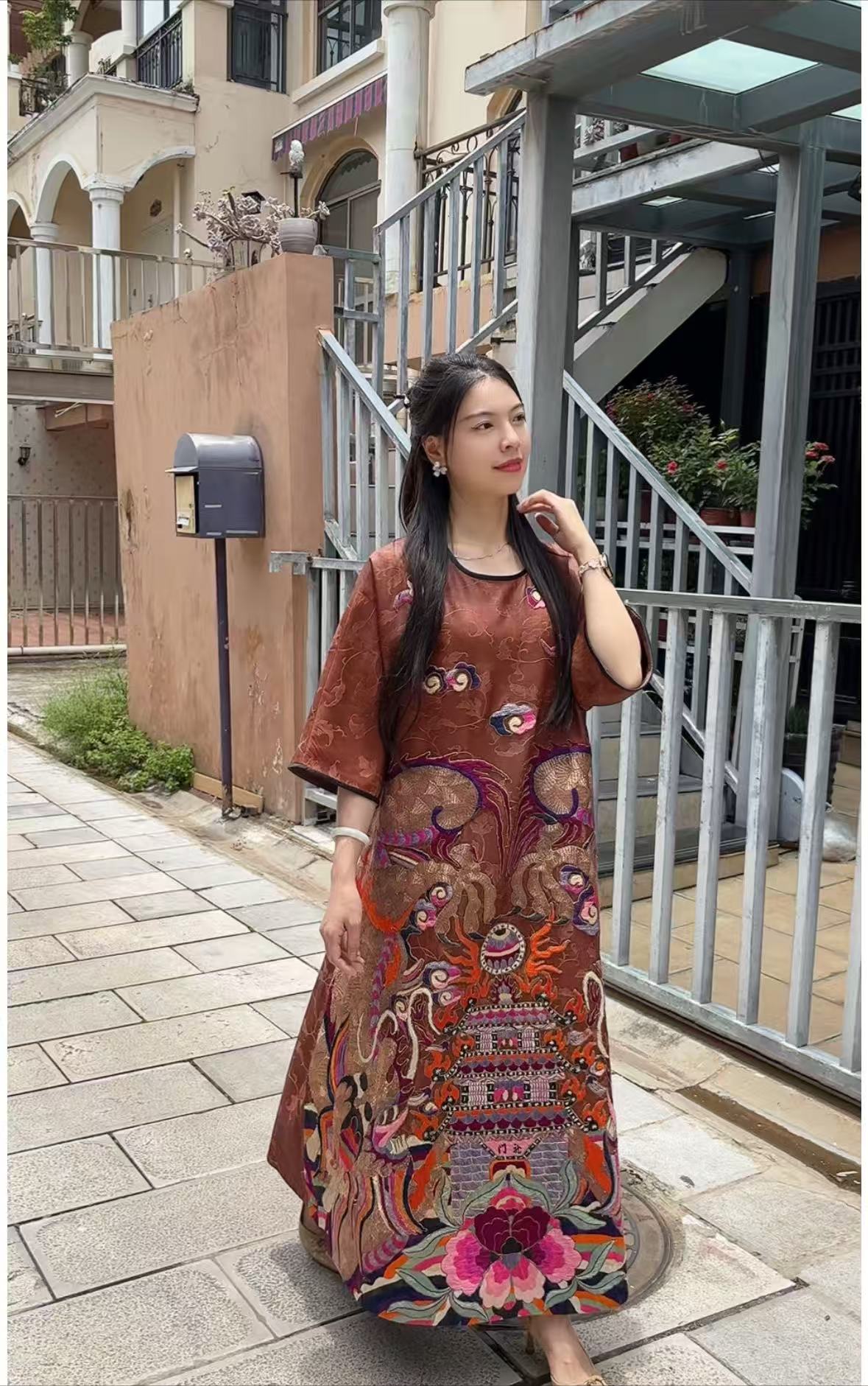中国七分袖圆领H型裙新中式连衣裙休闲民族西域财阀千金女装