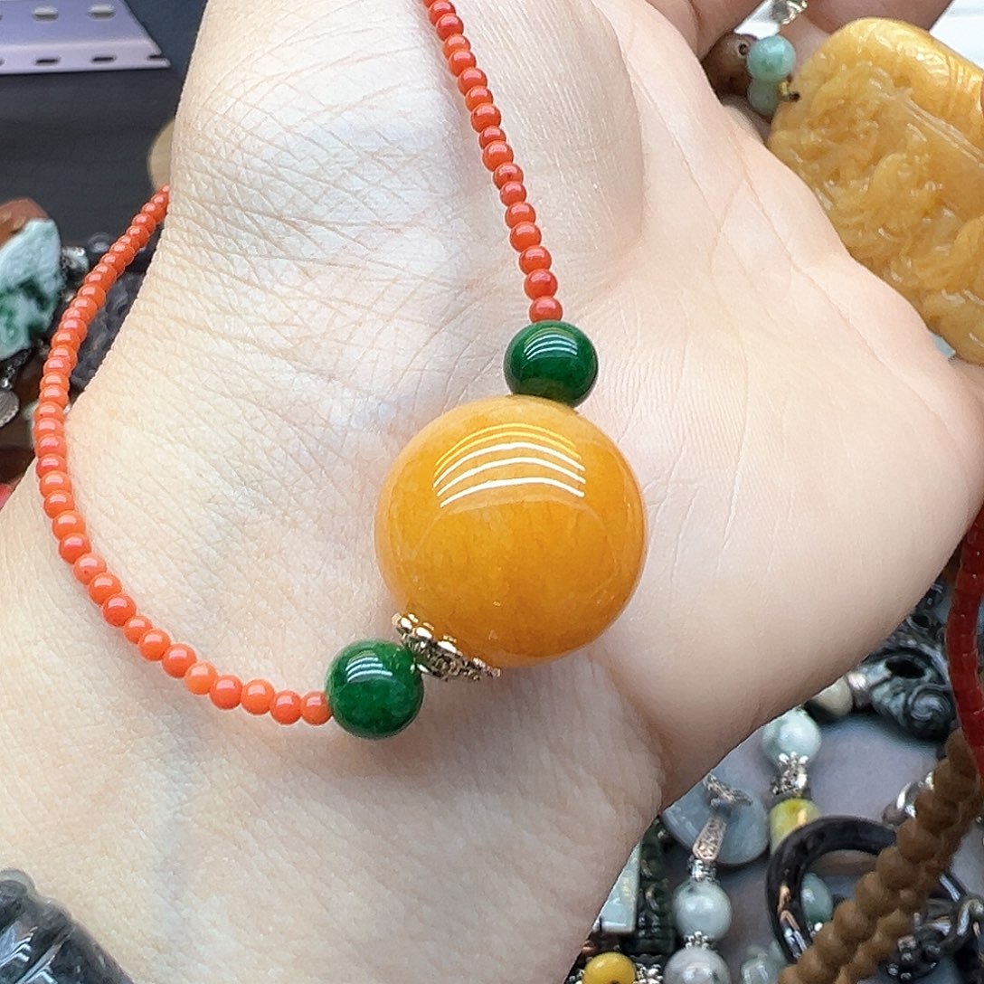 翡翠戒指未镶嵌炸