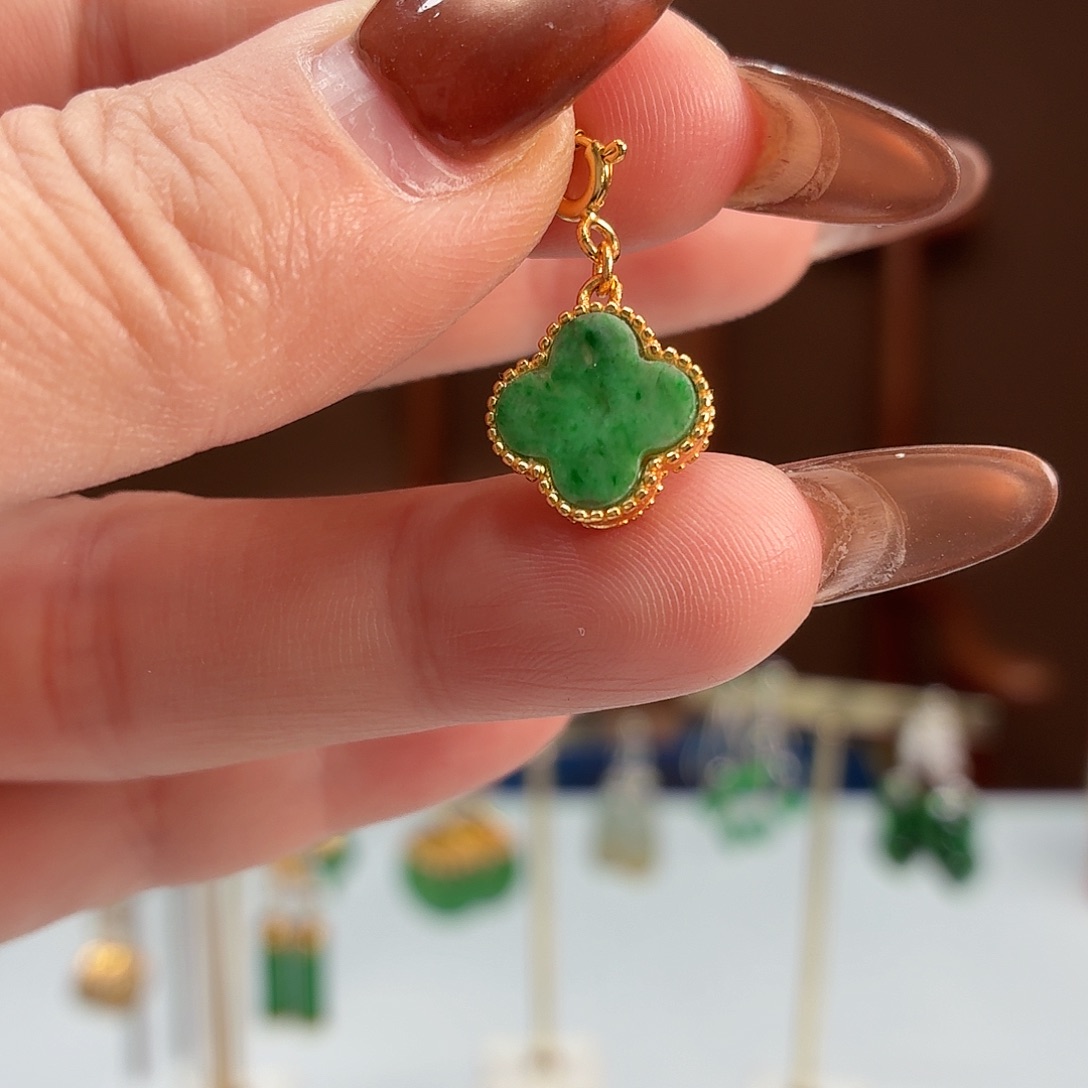 翡翠银S925镶嵌颈饰吊坠